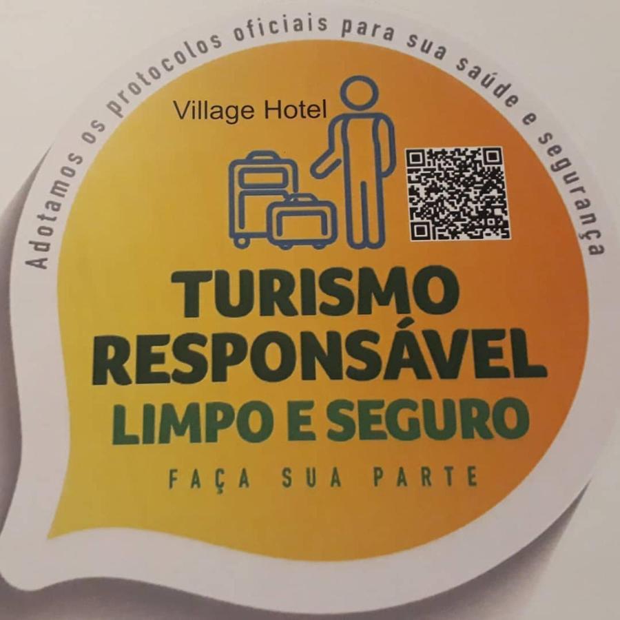 Village Hotel Ponta Grossa  Buitenkant foto